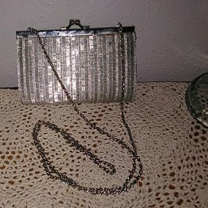 Silver clasp purse